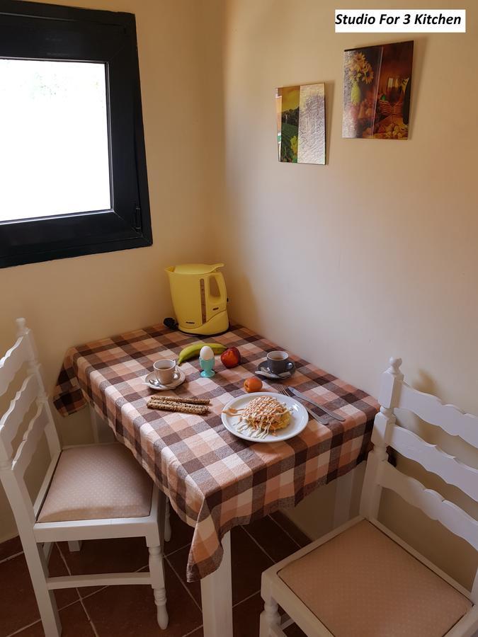 Peroulades  Varvara Studios & Apartments II المظهر الخارجي الصورة